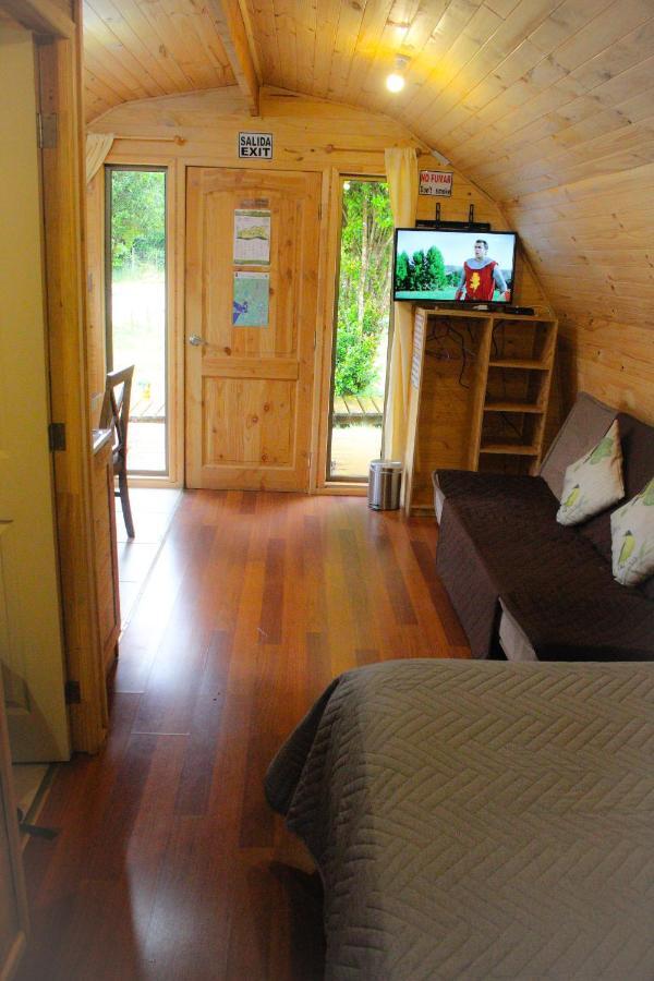 Eco Cabanas Wanderlust Puerto Puyuguapi Bagian luar foto